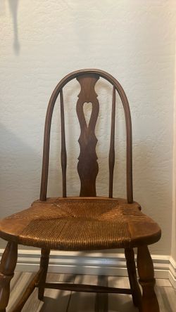Antique Fiddleback Chair