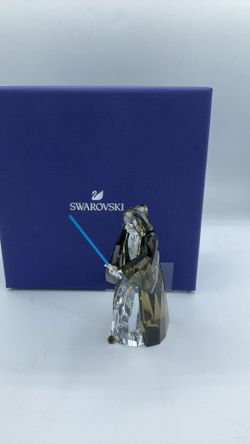 Crystal figurine
