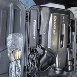 1990s QUASAR  VHS CAMERA