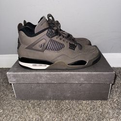 Jordan 4’s