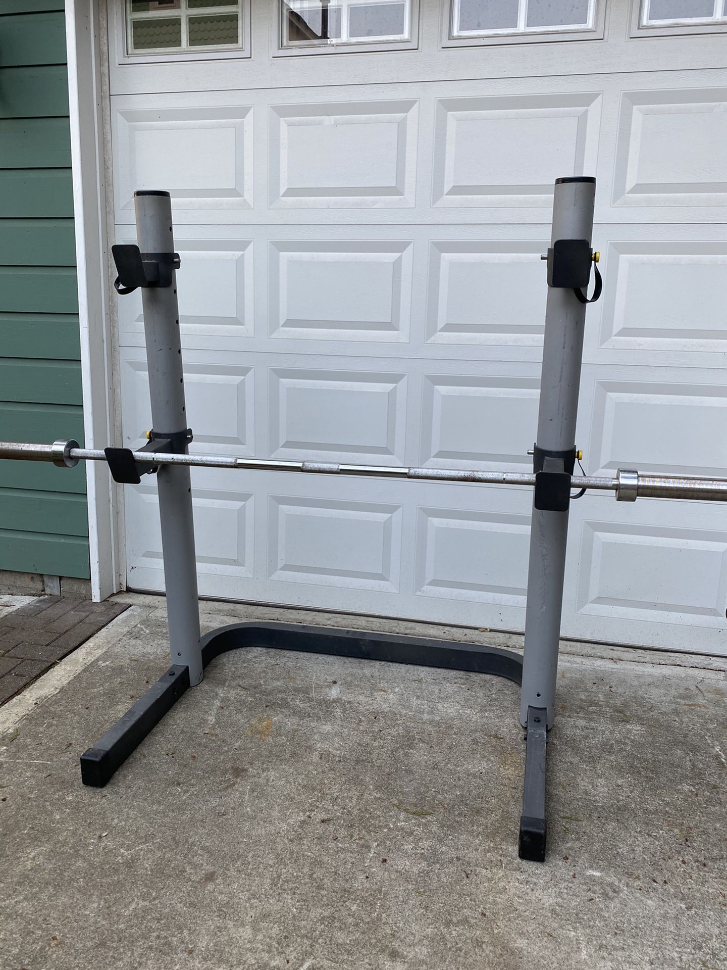 Adjustable Squat Rack for home gym (Olympic bar not included)