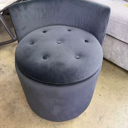 Velvet Vanity Chair with Storage, 360° Swivel Makeup Chair with Wave Back, No Assembly Small Accent Stool for Bedroom, Dressing, Living Room, Black