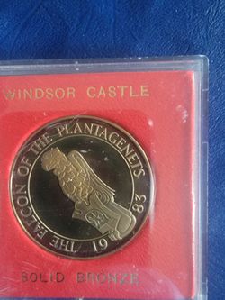 Windsor Castle Falcon of the Plantagenets 1983 Bronze Medal
