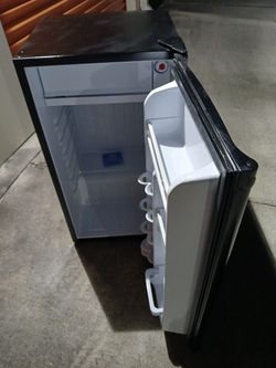 Mini Refrigerator 