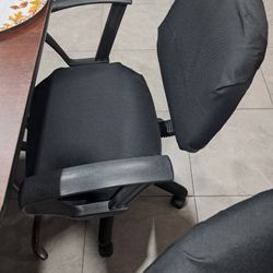 Office Chairs 