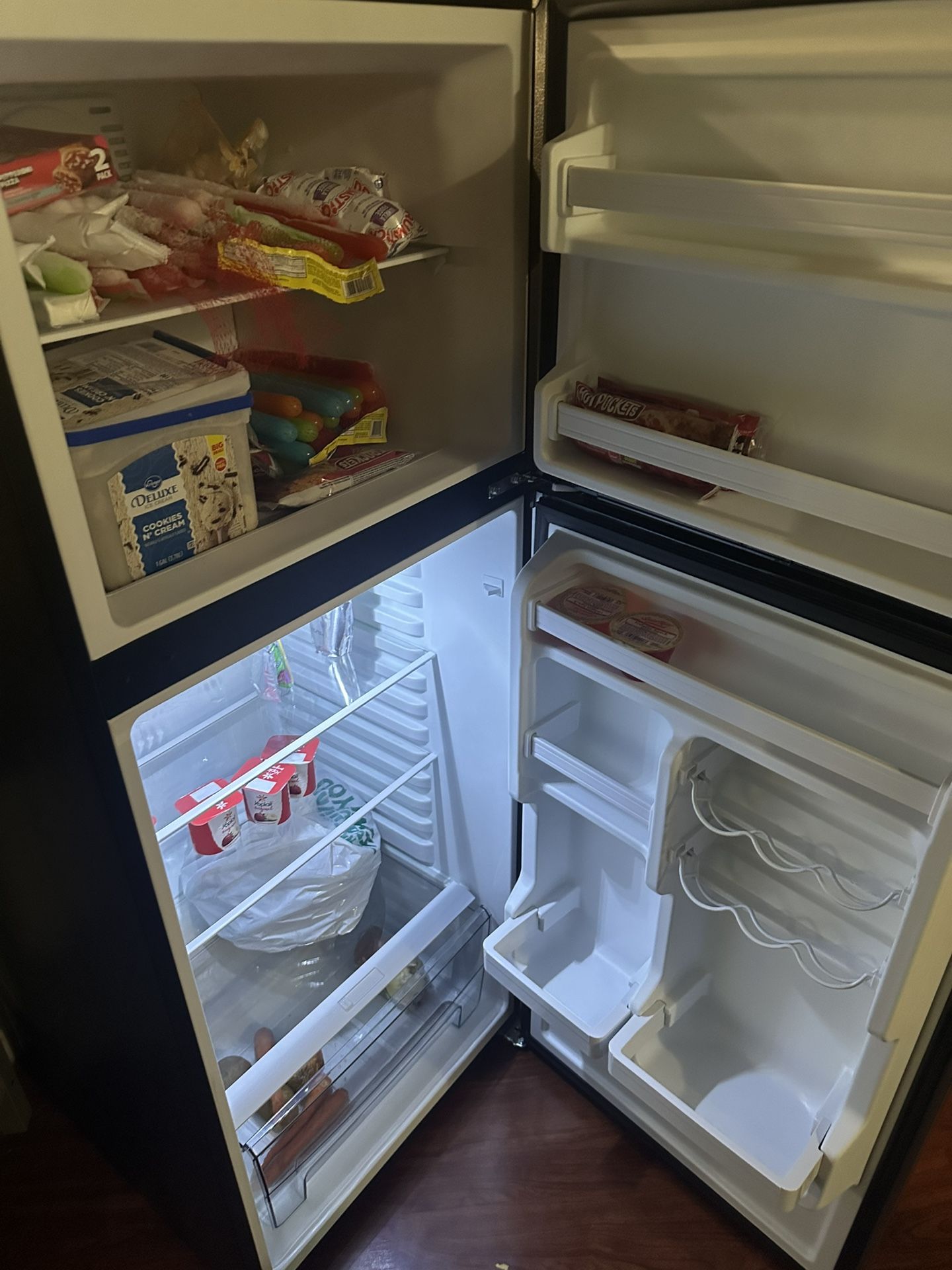 Refrigerator
