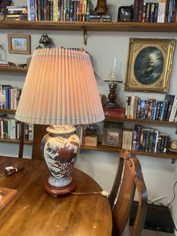 Vintage Floral Lamp W/ Gold Accents And Wood Base