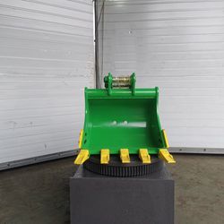  GP Bucket 24" inch for Mini Excavator Caterpillar 303, 303 CR, 303.5, 303C CR, 303.5D, 303.5E, 304D CR, 304E CR

