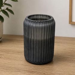 Baroque Mulberry & Thyme Scented Candle in Ribbed Teal Glass