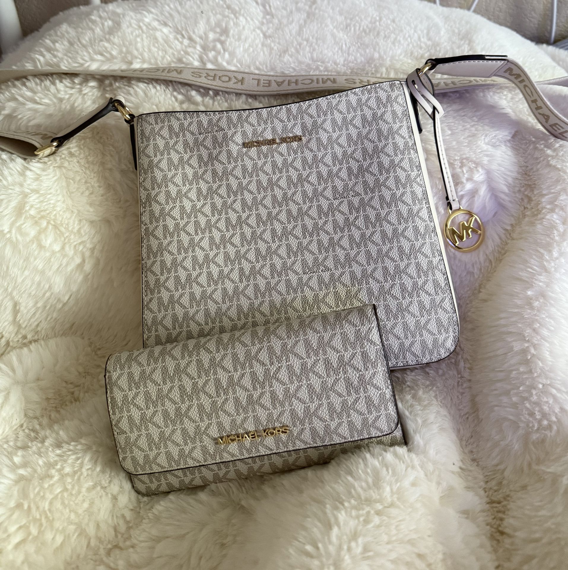 Michael Kors Purse And Wallet