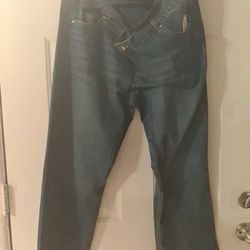 Vendo bonitos pantalones para embarazadas  size XXL  NUEVOS CON SU TIKET tango 3