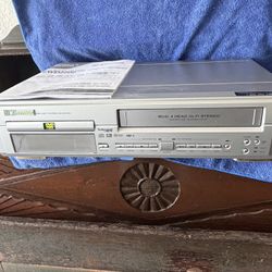 DVD Player,with Video Cassette Recorder With Remote.