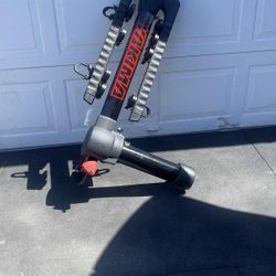 YAKIMA FullSwing 4-Bike Hitch Rack