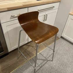 Bar Height Chairs