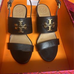 Tory Burch Size 5 1/2 Heels