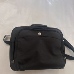 Dell Professional Nylon Briefcase 16” Laptop | Black | 