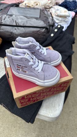Vans for baby girl