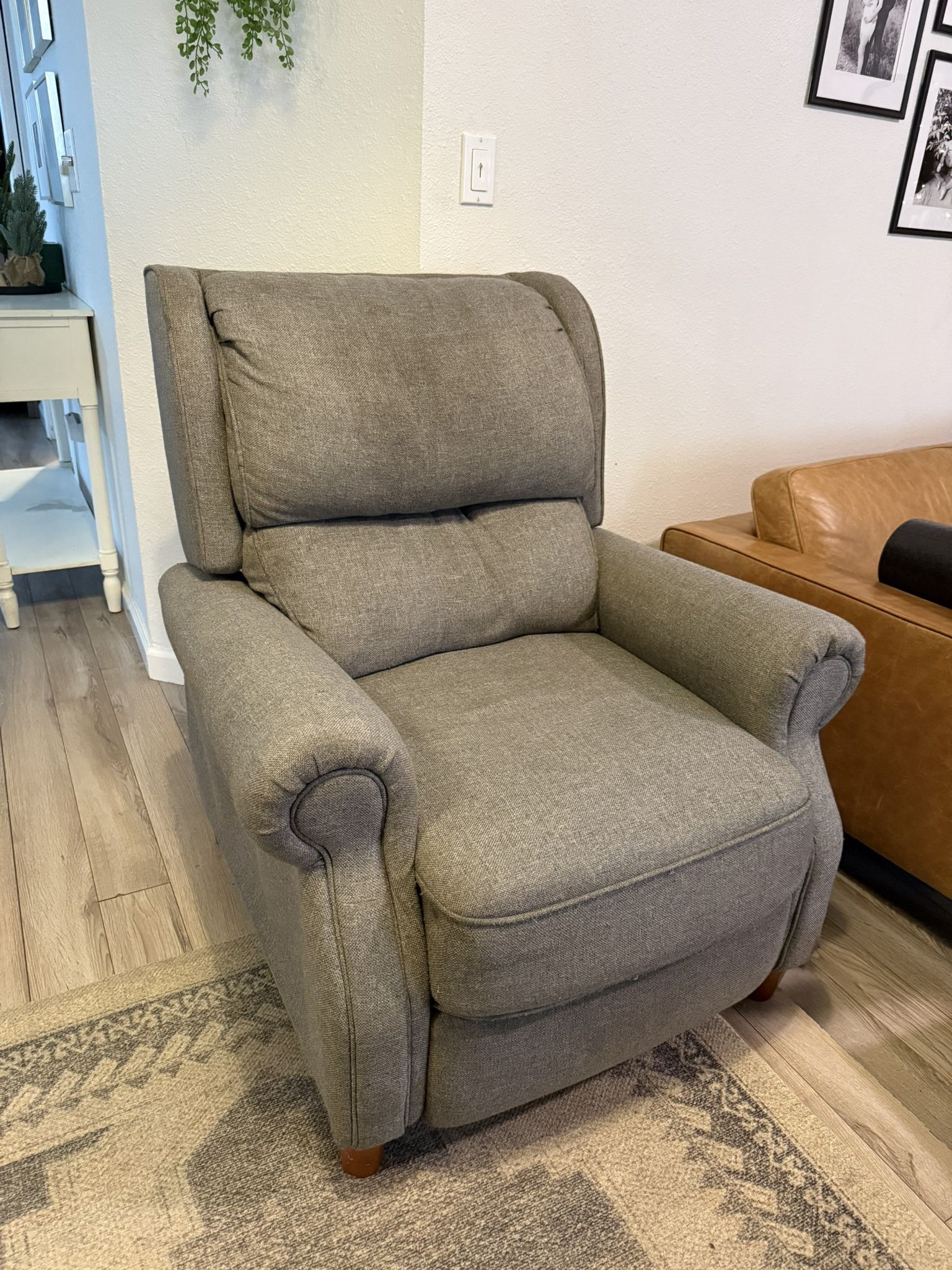 Reclining Chair