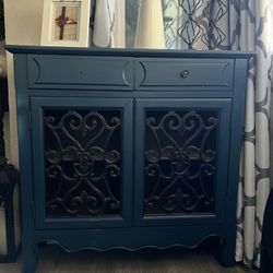 Accent Table