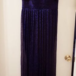 Beautiful Alex Evenings Gown [Worn once, Like new!]