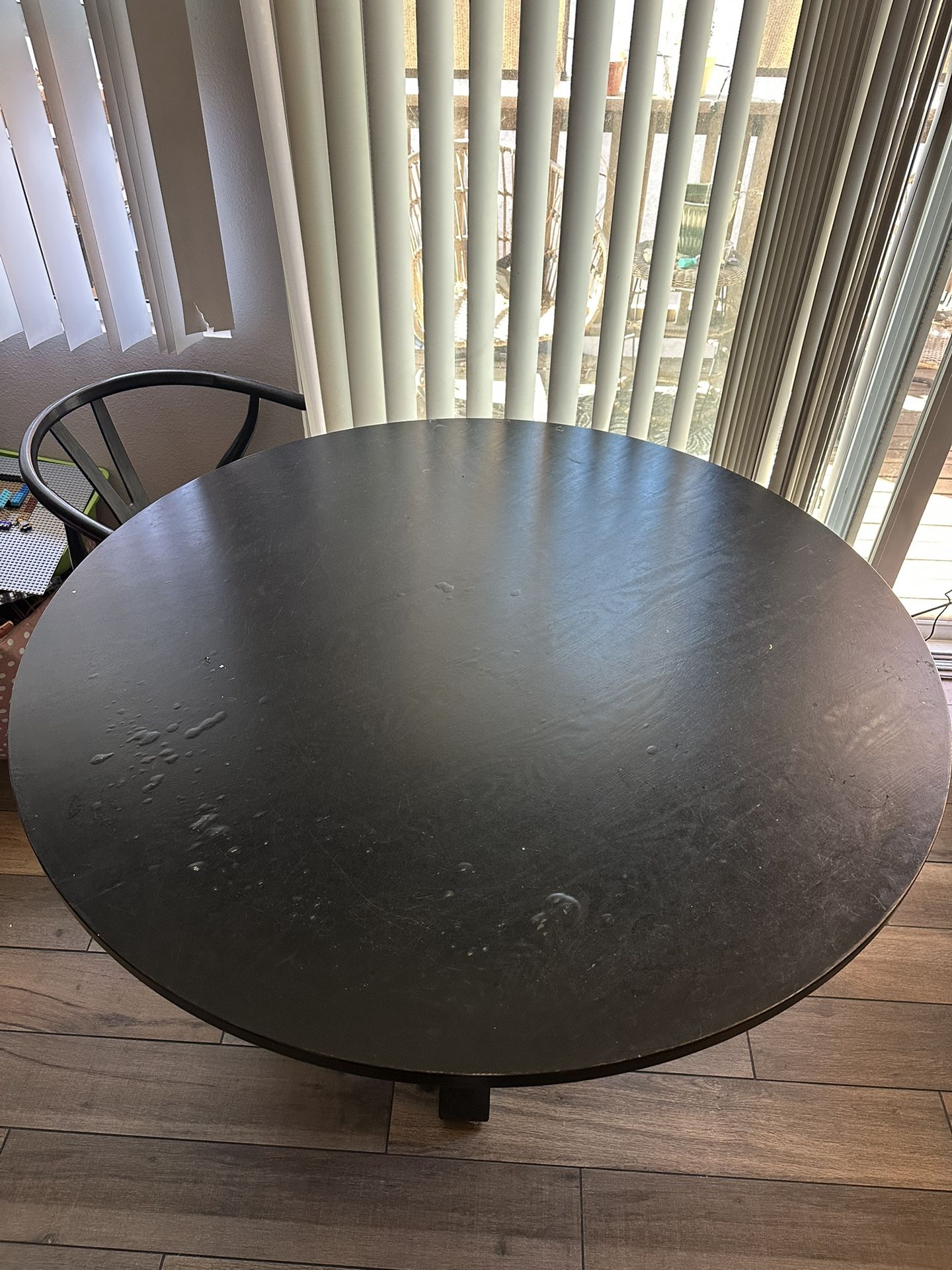 FREE TABLE