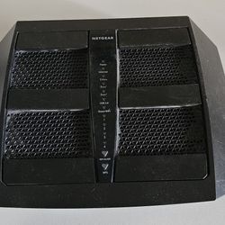 Netgear38 Rounter Wifi