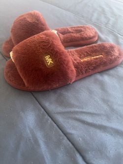 Michael Kors Slides