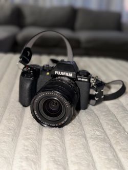 Fujifilm X-S10