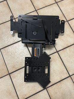 TV. Mount 