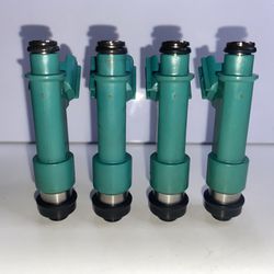 Used, Great Condition Clean & Flow Tested OEM Denso 4 FUEL INJECTORS Toyota Matrix Highlander RAV4 Scion TC XB 