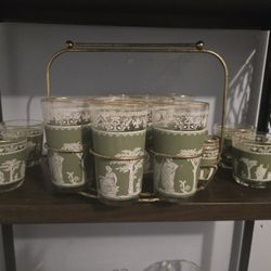 17 Pieces Vtg  Hellenice Green  Jeanette 