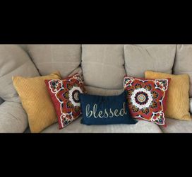 5 Pillows