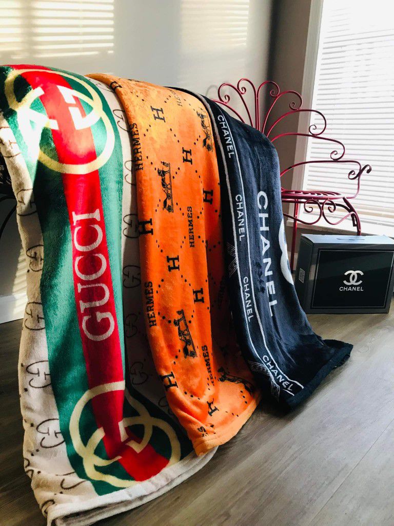 Chanel Blankets for Sale in St. Louis, MO - OfferUp