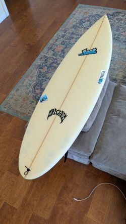 Surfboard lost