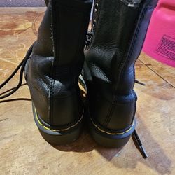 Dr Martens