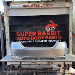 2018 Camry SE Bumper Rear OEM 2024 