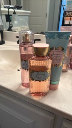 Bath and body works/Sweetest Song
