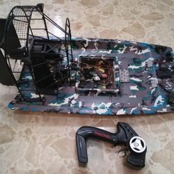 RC Airboat In Good Condition $350 Or Best Offer No Battery No Charger