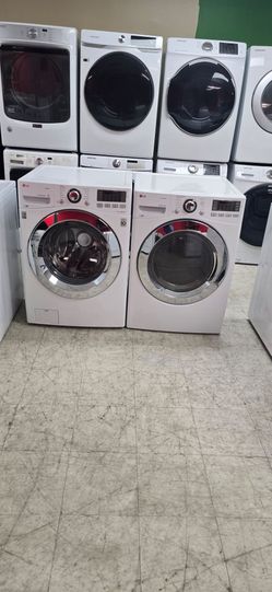 LG Front Load Washer and Dryer Set