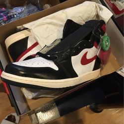 Air Jordan 1 Retro High Gym Red Sz 10