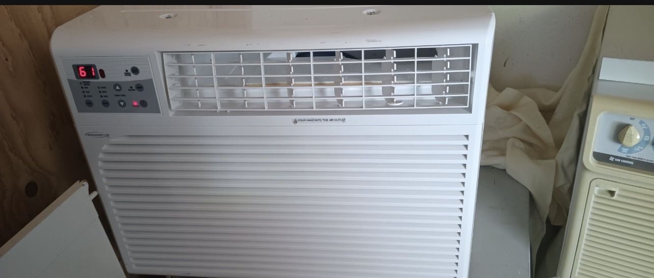 Large Window Air Conditioner 12000