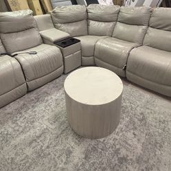 La Z boy Power Recliners Top Grain Sectional, Free Delivery 🚚