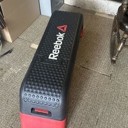 Reebok Professional Aerobic Deck - Black Red (HHBA-REDECK-5) Workout Bench Step