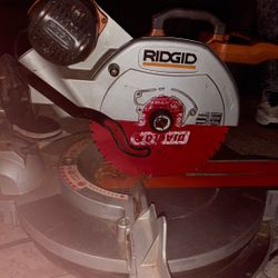 Rigid  12 Inch Sliding Compound Miter Saw 