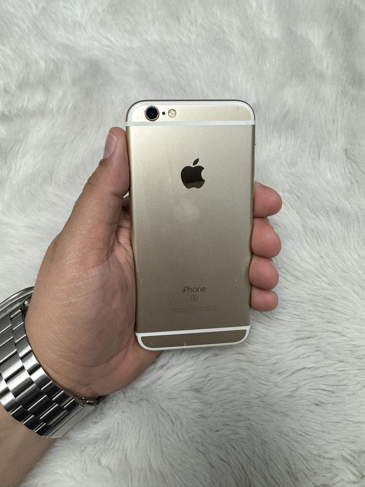 Apple iPhone 6S 16GB Unlocked $85