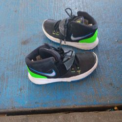 Nike Kyrie 6 Preschool Basketball Shoes 