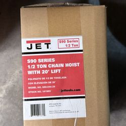1/2 TON CHAIN HOIST WITH 20' LIFT