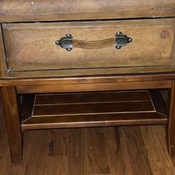 Vintage Looking Decorative End Table