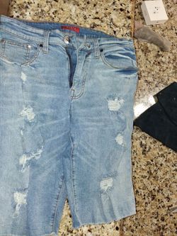 Guess shorts for men size 33