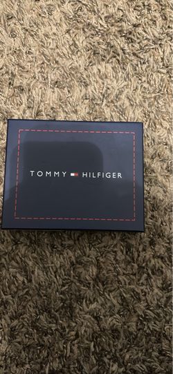 Tommy Hilgifer wallet